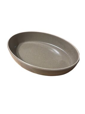 CALVIN KLEIN “the khaki collection” oval baker